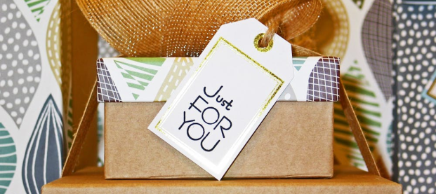 Why Personalised Gifts Make the Best Gifts – Backed by Emotion & Evidence